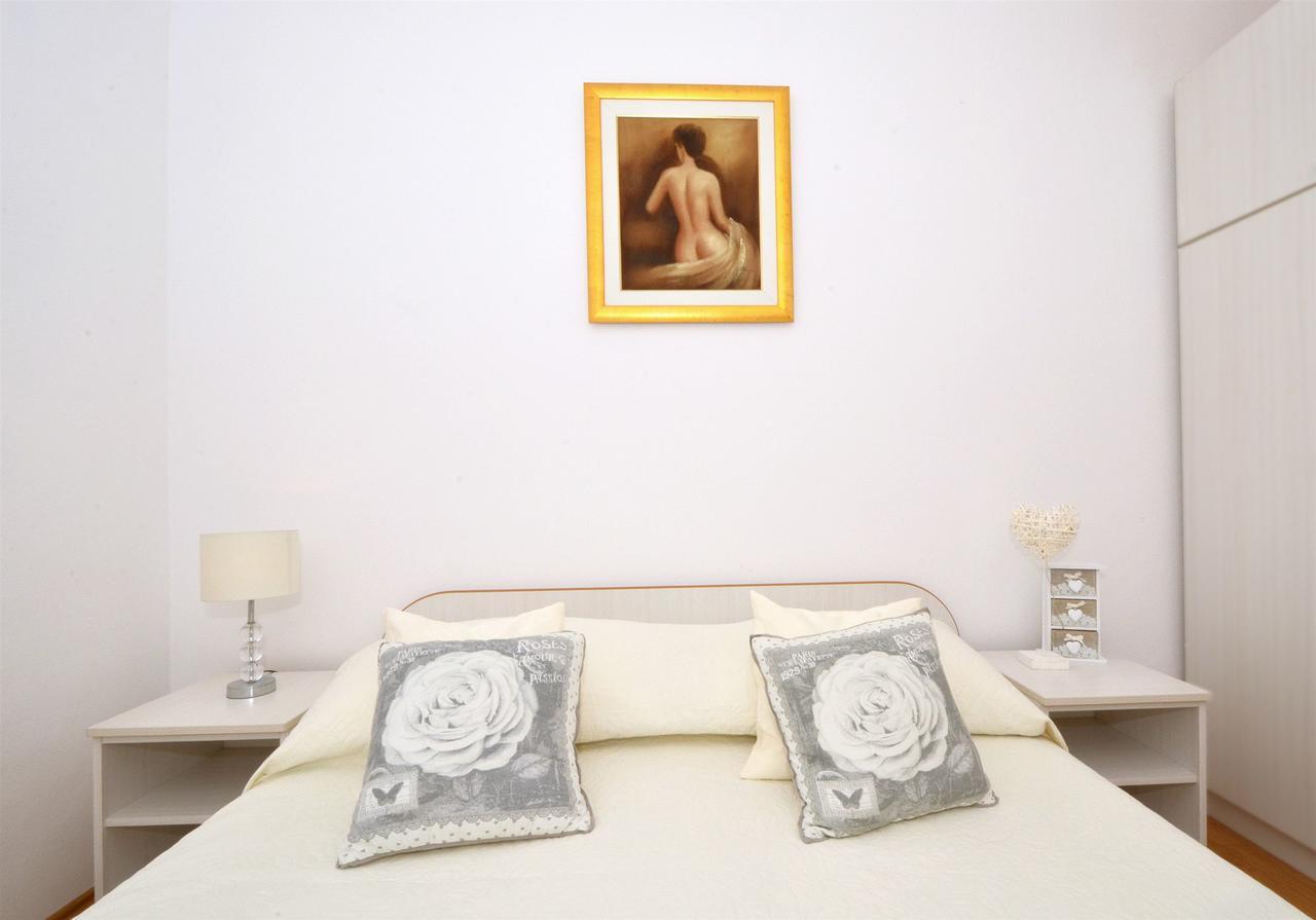 Apartments Sandy Rogoznica  Ngoại thất bức ảnh